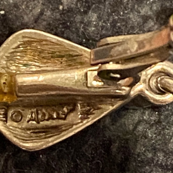 Monet Earrings Dangles Drops Silver Tone Vintage Marked Signed - Picture 13 of 13